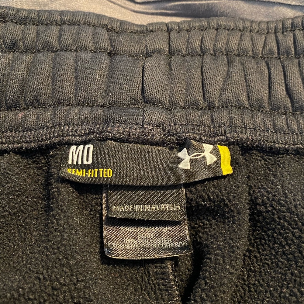 OBO - Semi fitted Under Armour sweat pants